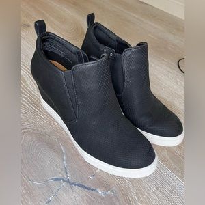 Susina Heel Sneakers size 6